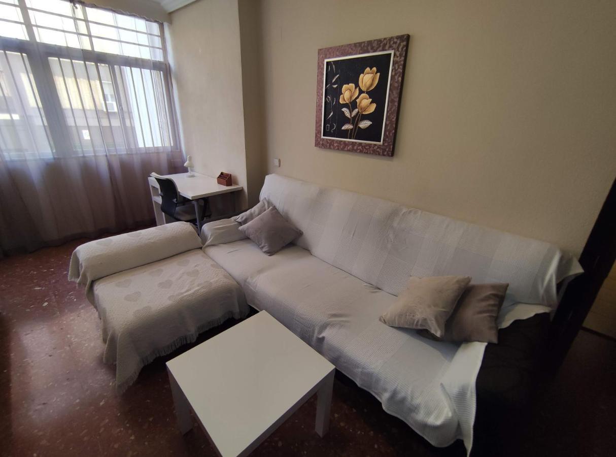 Amplio Piso Junto A Playa Victoria Apartamento Cádis Exterior foto